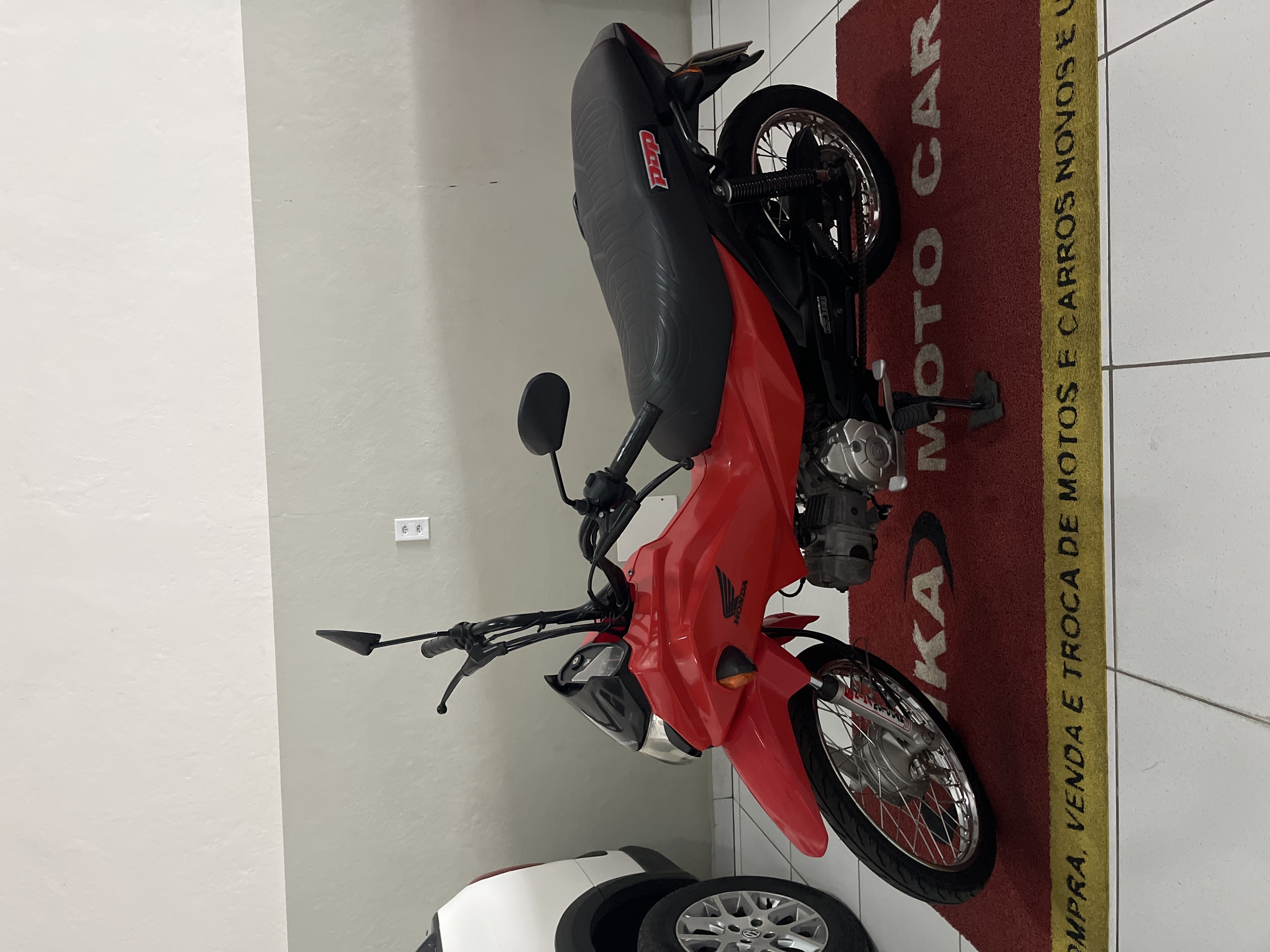 Honda Pop — foto 1 de 4