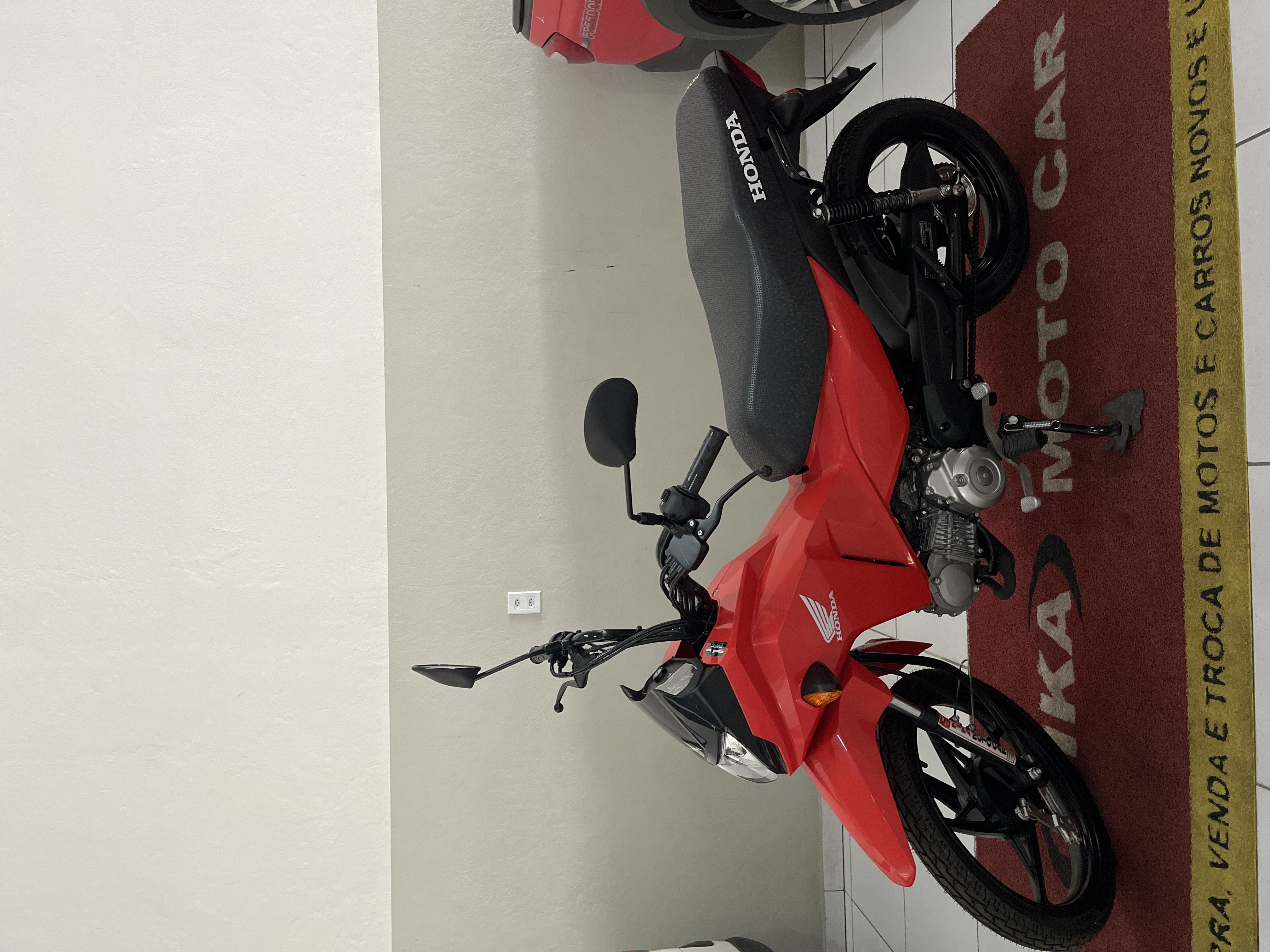 Honda Pop ES — foto 1 de 4