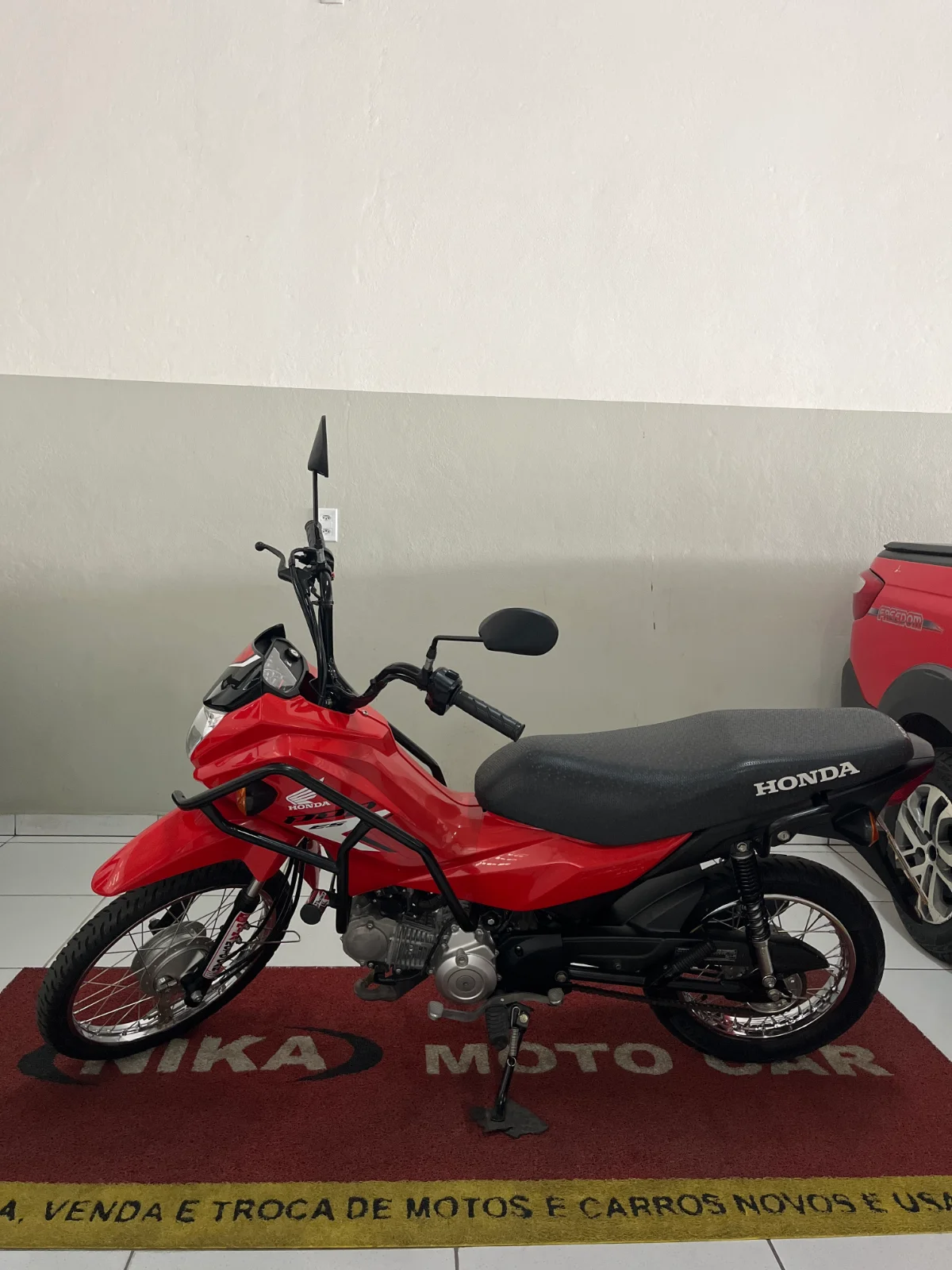 Honda Pop — foto 1 de 4