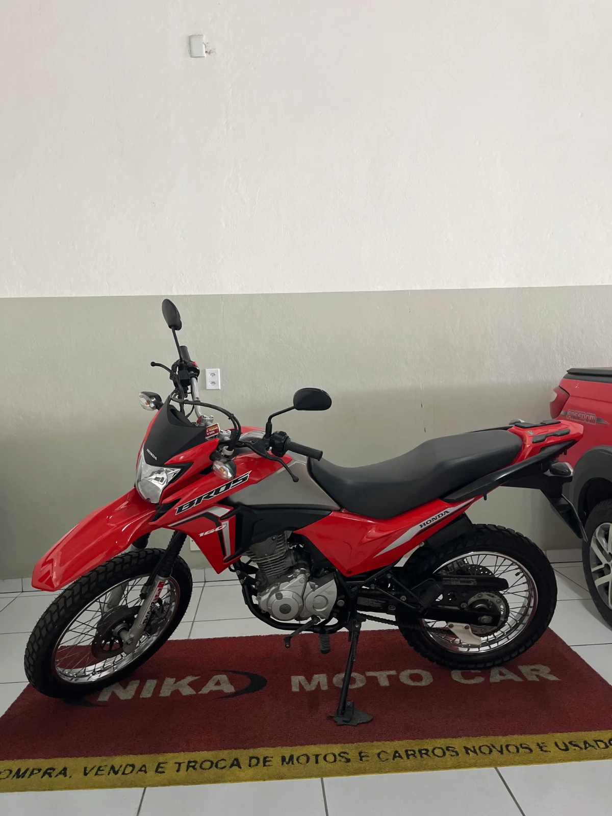 Honda Bros 160 — foto 1 de 4
