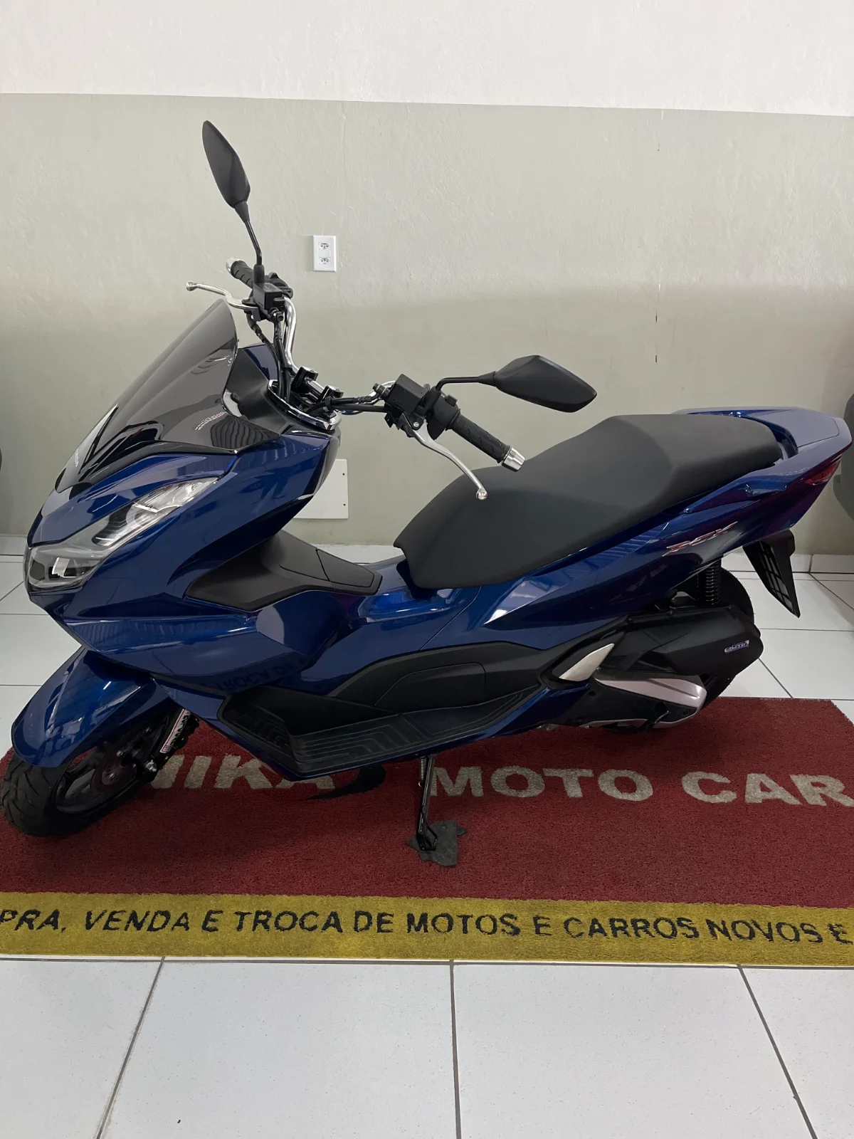Honda PCX — foto 1 de 4