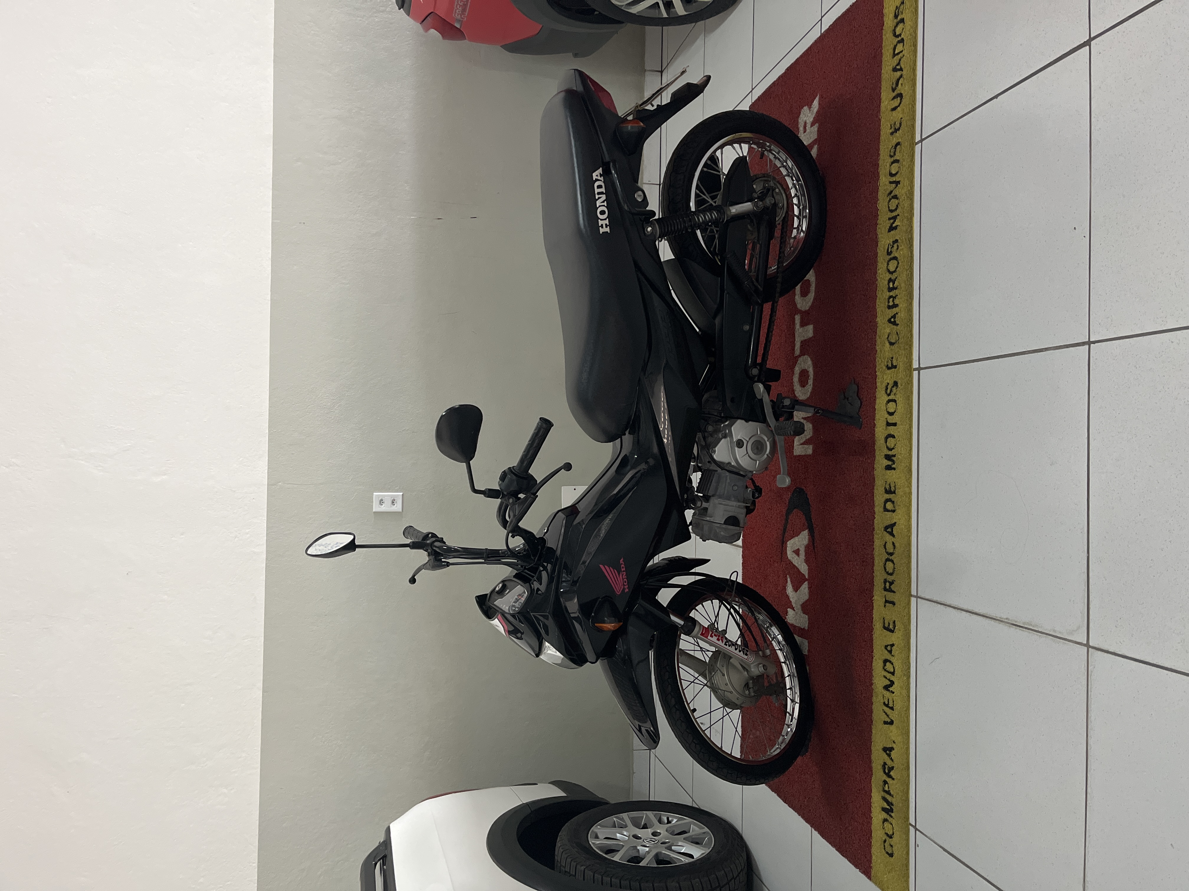 Honda Pop — foto 1 de 4