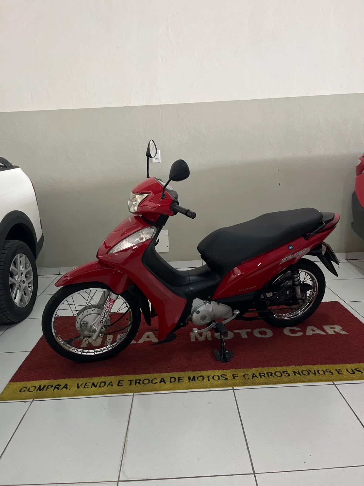 Honda Biz — foto 1 de 4